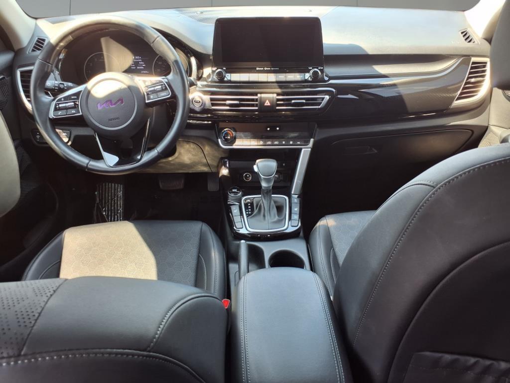 2023 Kia Seltos EX
