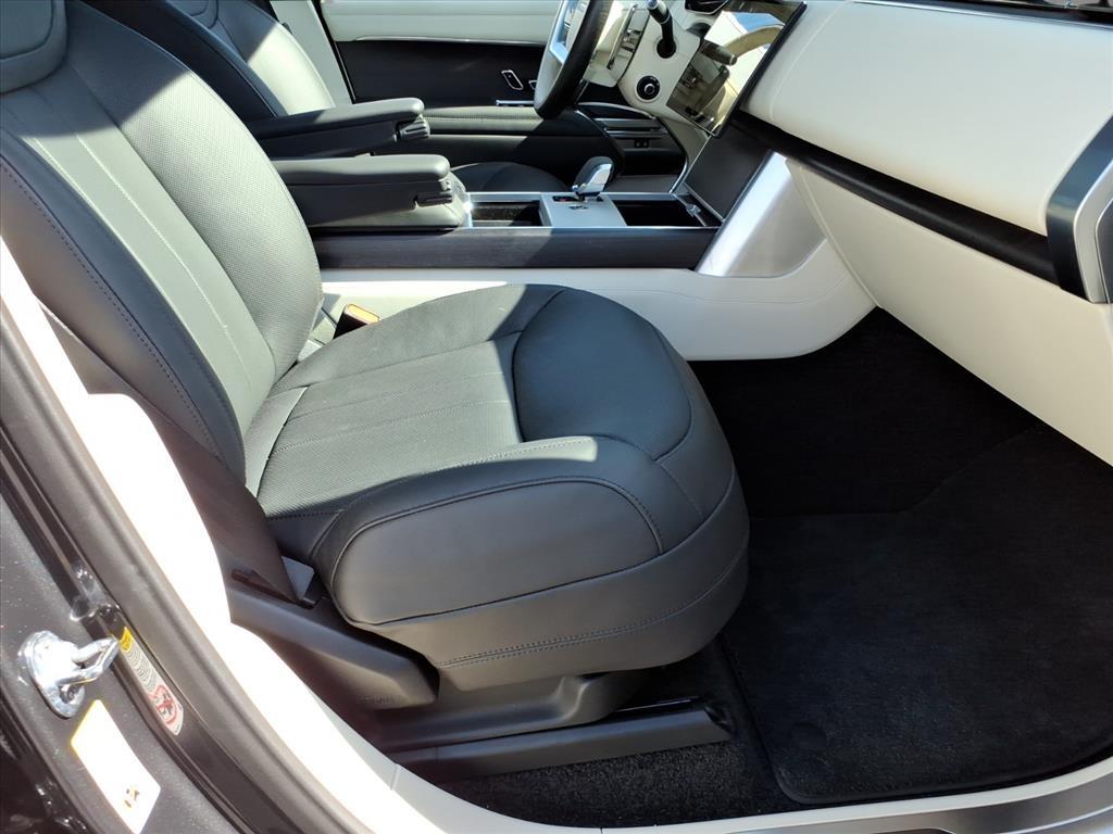 2024 Land Rover Range Rover P400 SE