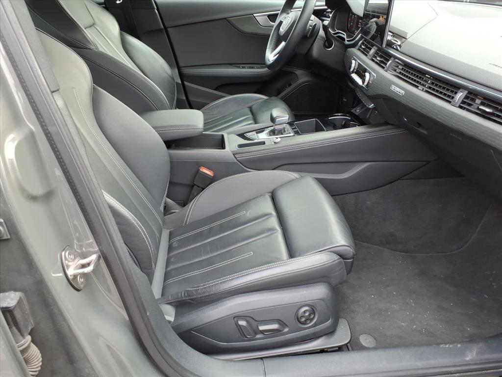 2024 Audi A4 quattro S line Prem Plus 45 TFSI