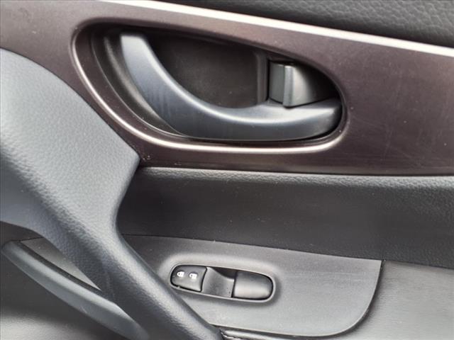 2022 Nissan Rogue Sport S