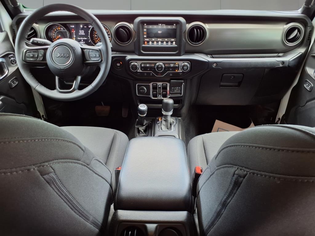 2023 Jeep Gladiator Freedom