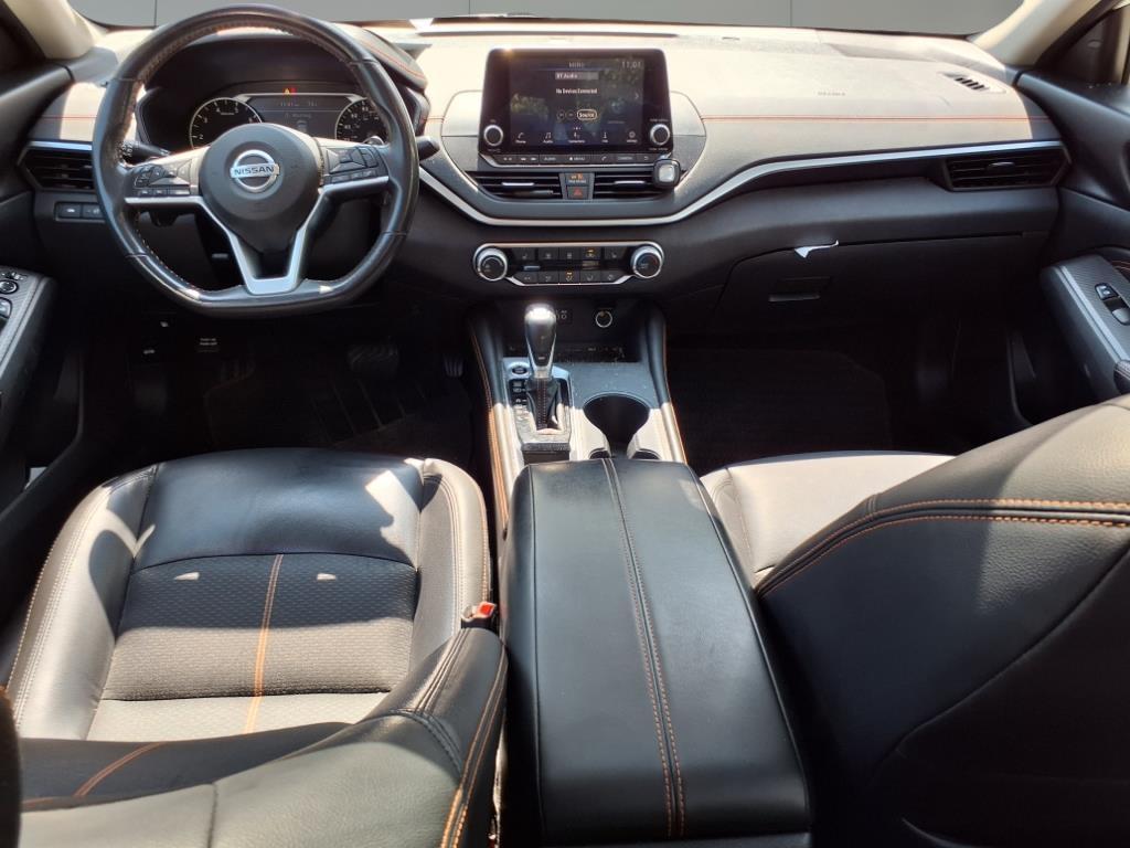 2022 Nissan Altima 2.0 SR