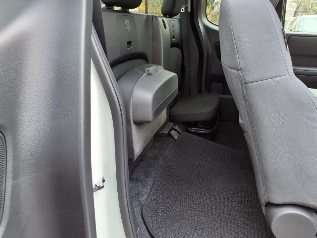 2025 Nissan Frontier S