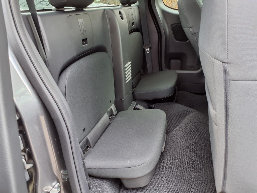2025 Nissan Frontier S
