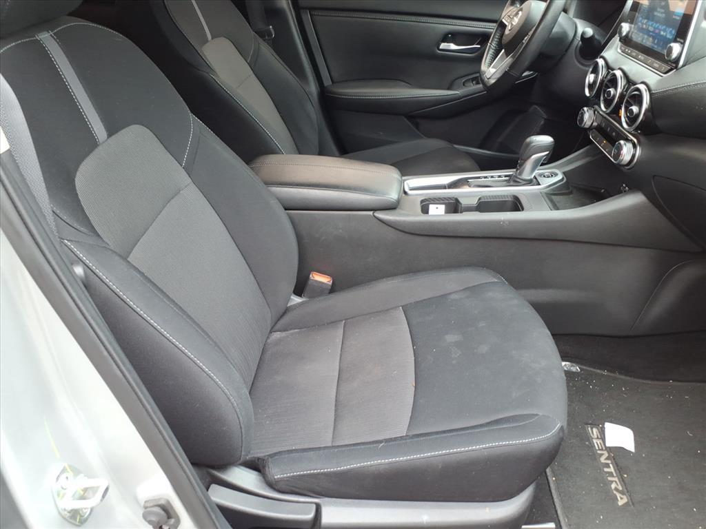 2022 Nissan Sentra SV 2022 Nissan Sentra SV