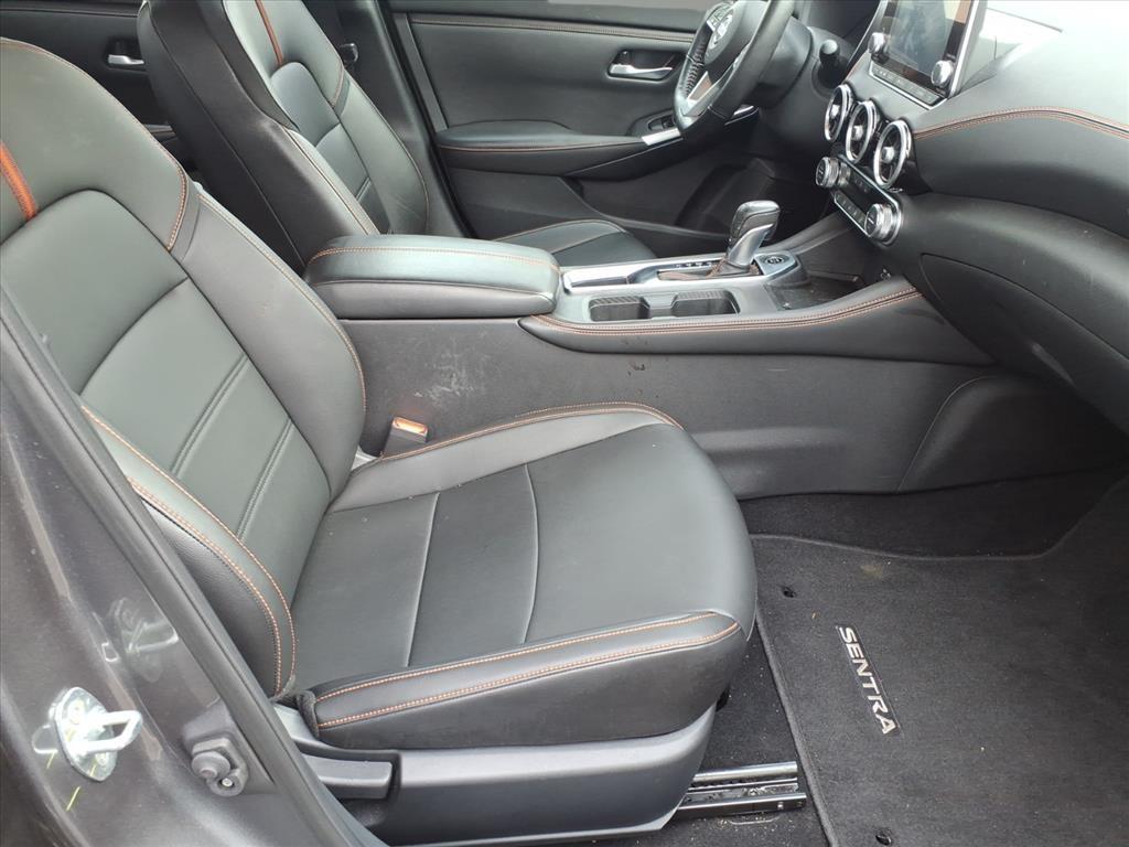 2021 Nissan Sentra SR 2021 Nissan Sentra SR