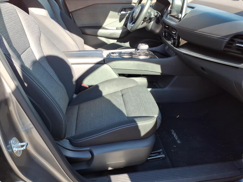 2021 Nissan Rogue SV 2021 Nissan Rogue SV