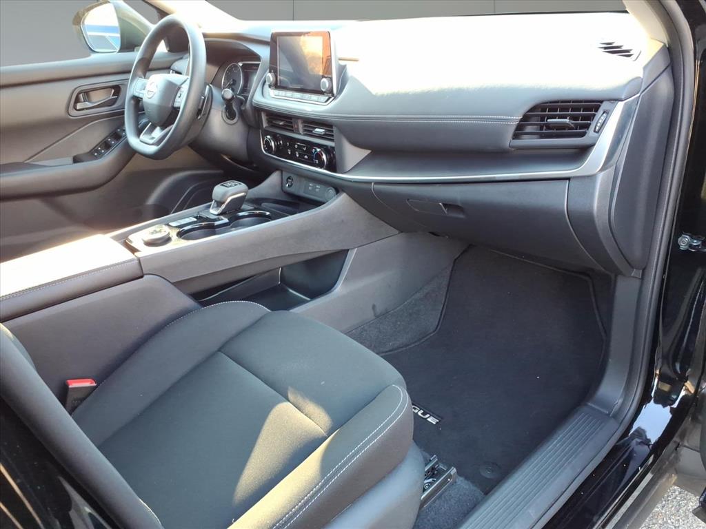 2025 Nissan Rogue S 2025 Nissan Rogue S