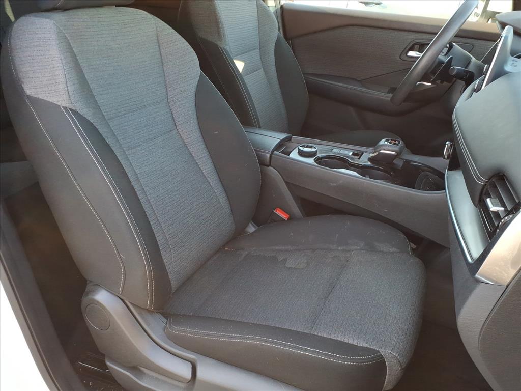 2022 Nissan Rogue SV 2022 Nissan Rogue SV