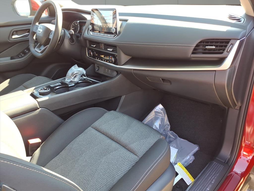 2026 Nissan Rogue SV 2026 Nissan Rogue SV