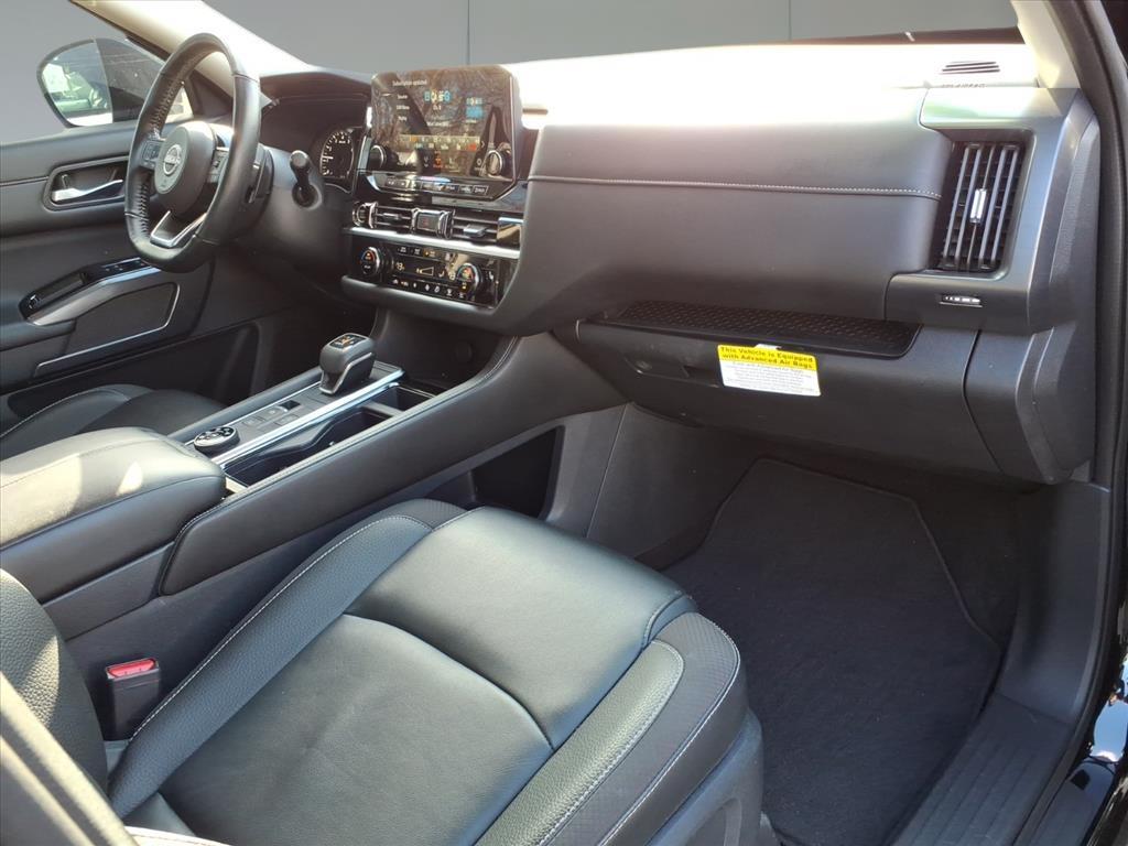 2024 Nissan Pathfinder SL 2024 Nissan Pathfinder SL