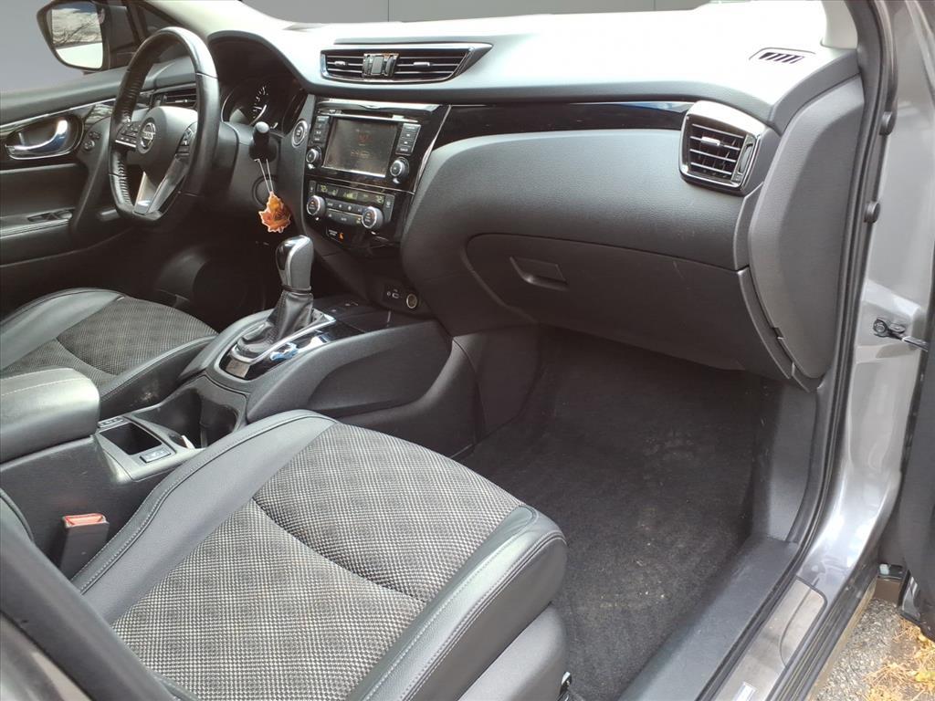 2022 Nissan Rogue Sport SV 2022 Nissan Rogue Sport SV