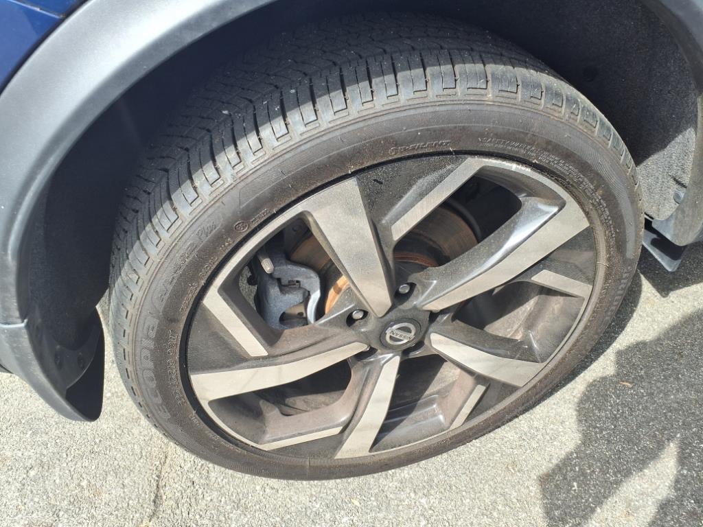 2022 Nissan Rogue Sport SL