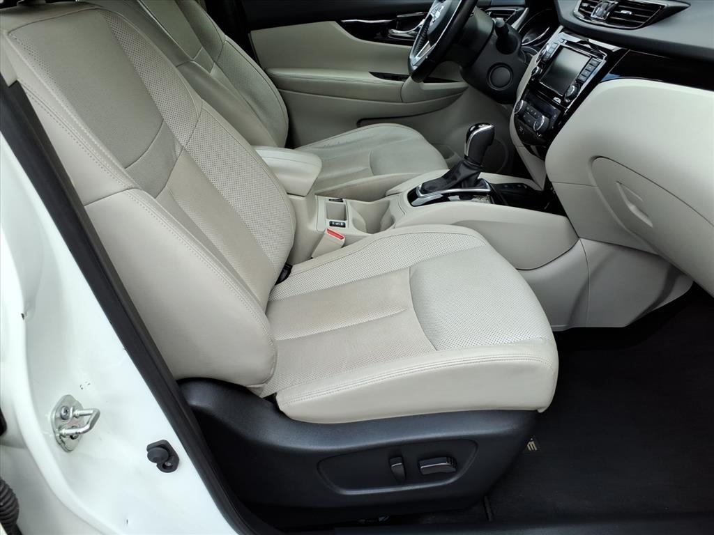 2022 Nissan Rogue Sport SL 2022 Nissan Rogue Sport SL