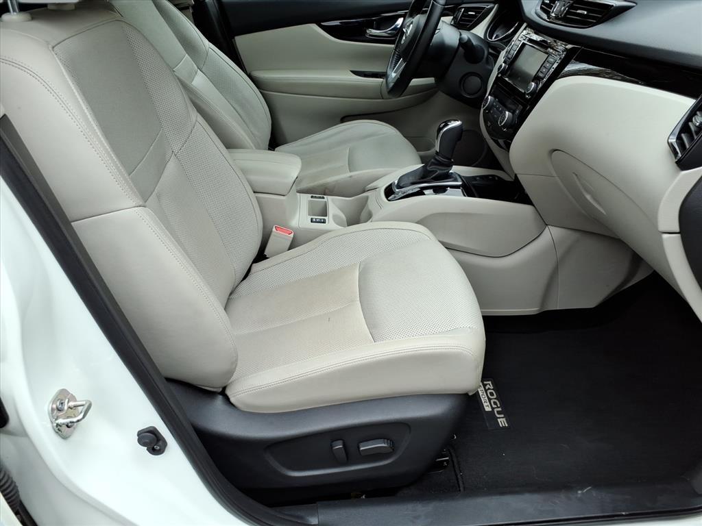 2022 Nissan Rogue Sport SL 2022 Nissan Rogue Sport SL