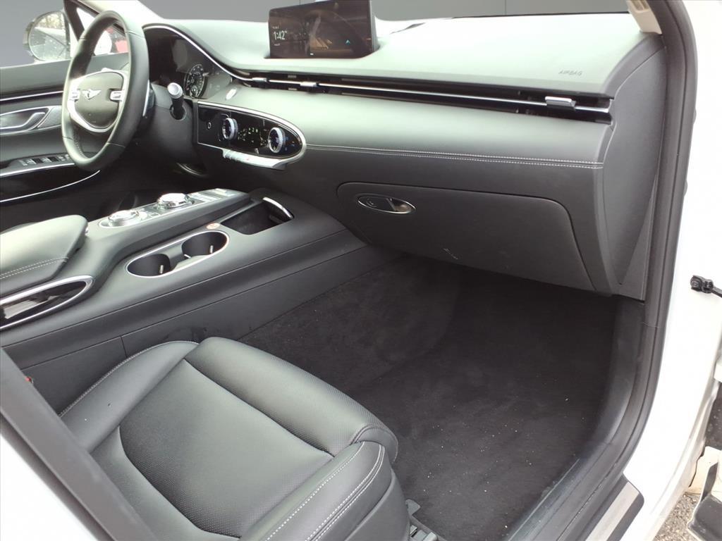 2025 Genesis GV70 2.5T Standard