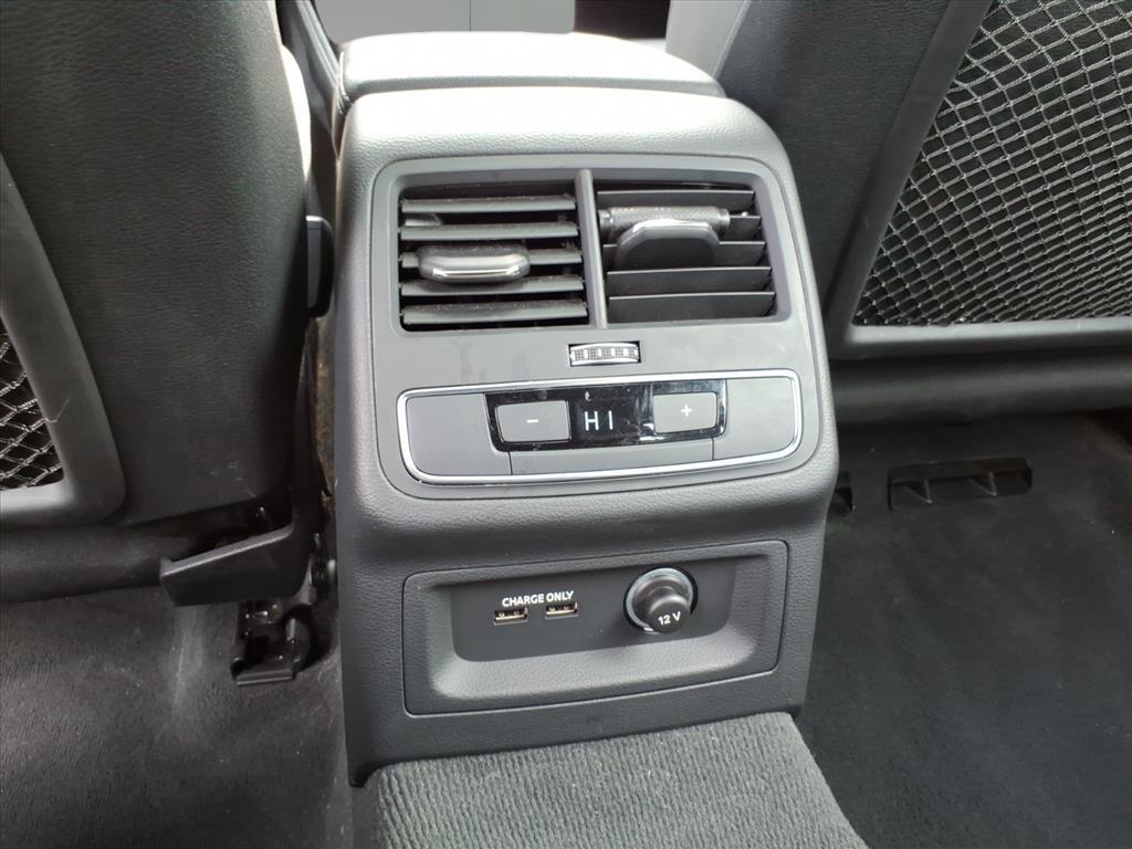 2024 Audi A4 quattro S line Prem Plus 45 TFSI