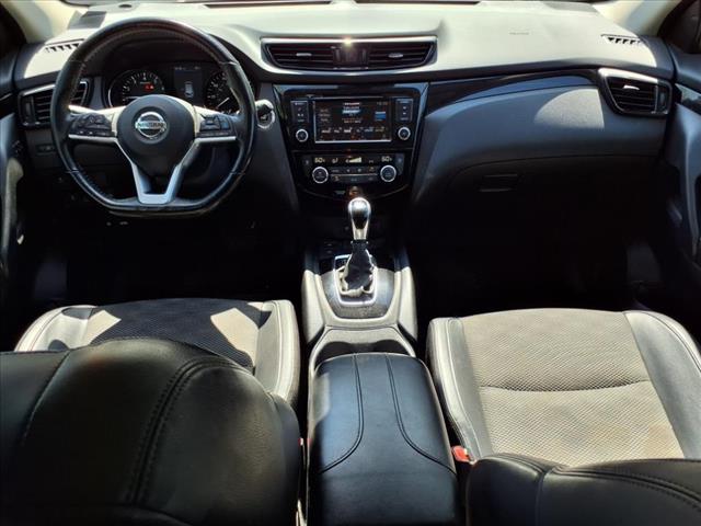 2022 Nissan Rogue Sport SV