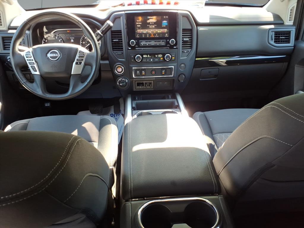 2024 Nissan Titan SV 2024 Nissan Titan SV