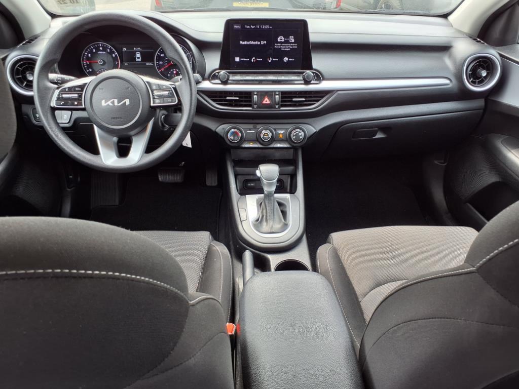 2023 Kia Forte LX