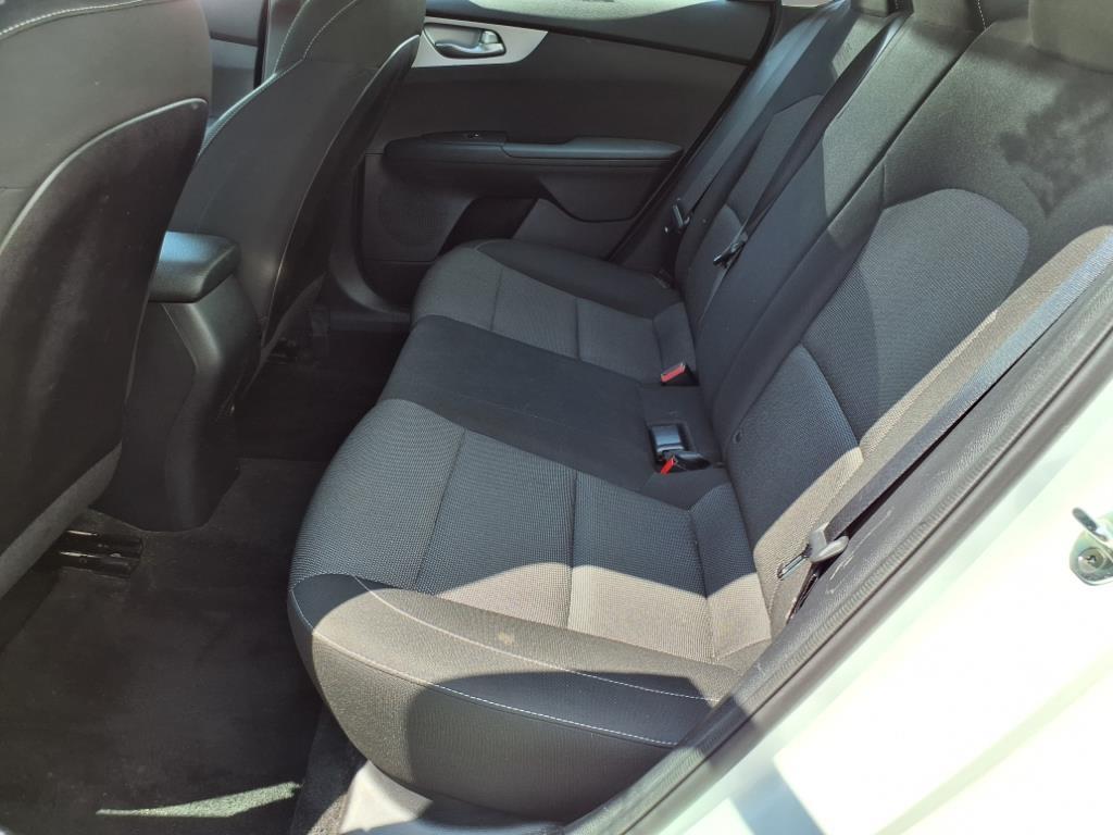 2022 Kia Forte FE