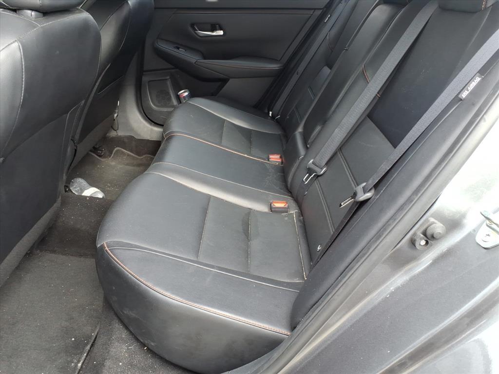 2022 Nissan Sentra SR 2022 Nissan Sentra SR