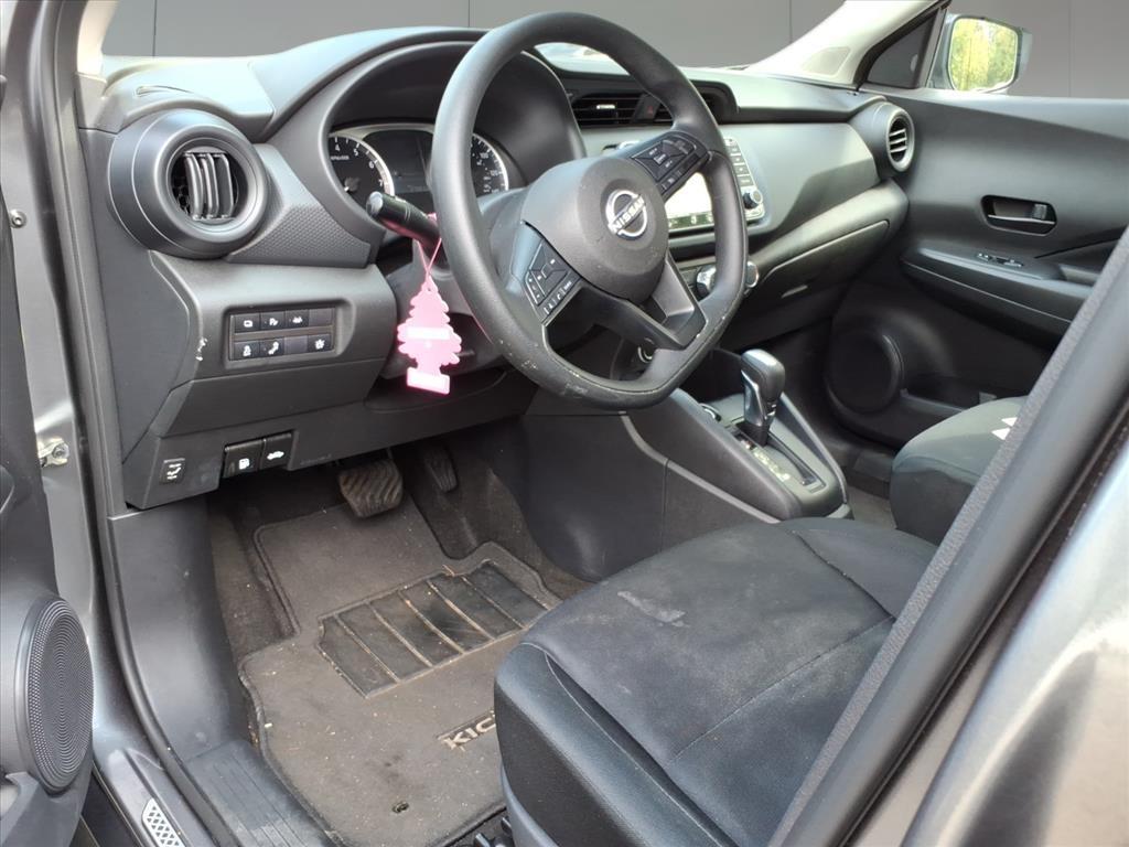 2023 Nissan Kicks S