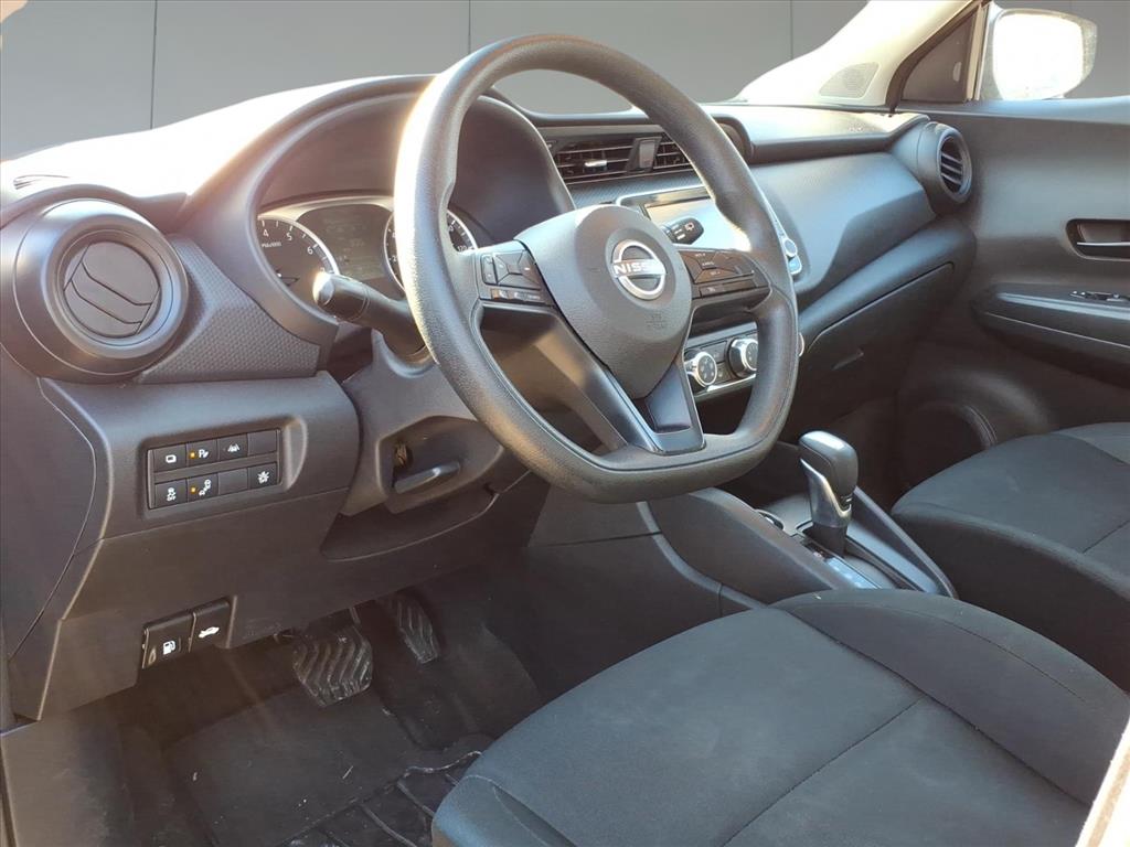 2023 Nissan Kicks S 2023 Nissan Kicks S