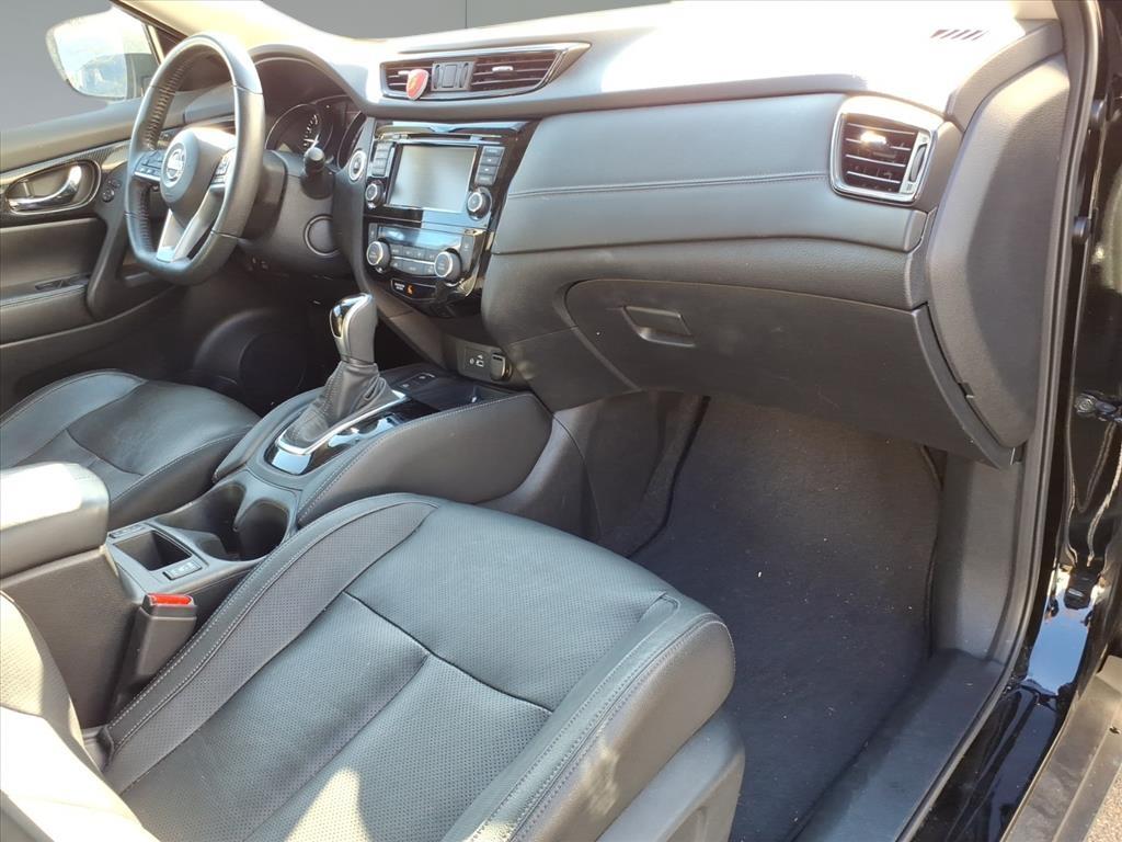 2020 Nissan Rogue SV 2020 Nissan Rogue SV