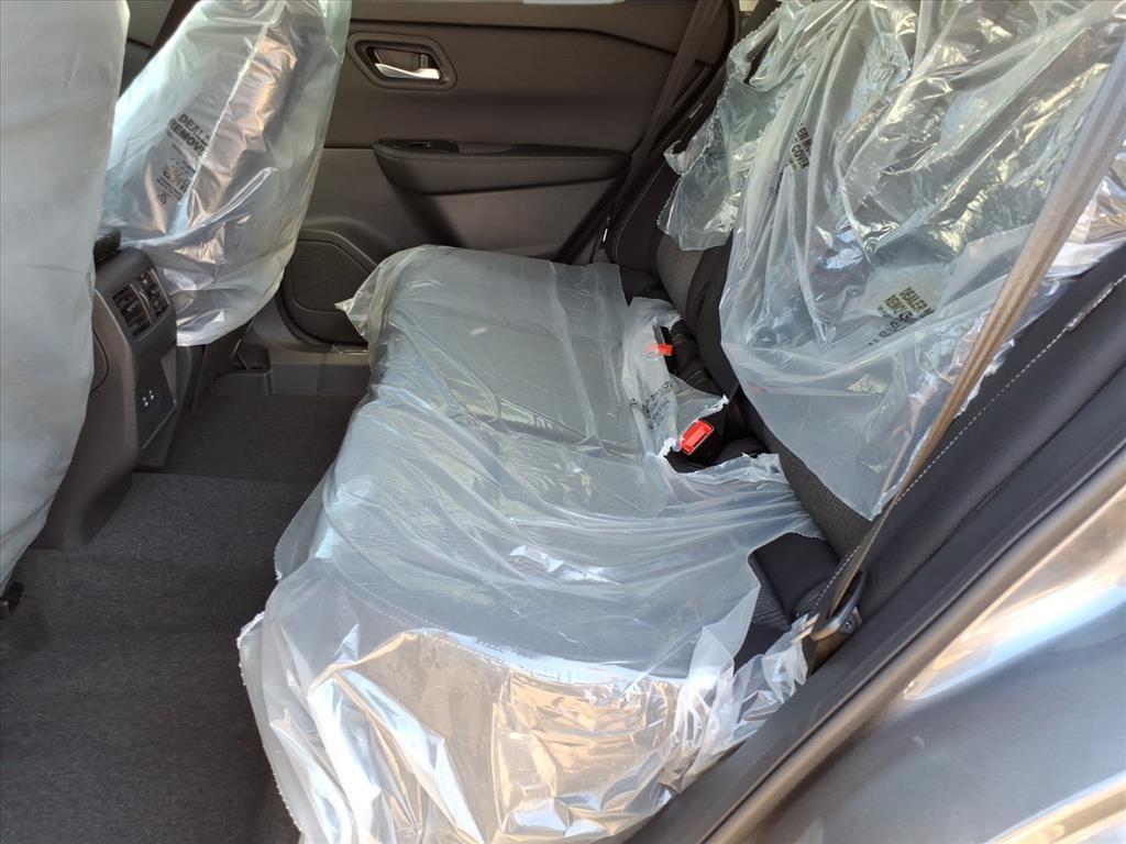 2026 Nissan Rogue SV 2026 Nissan Rogue SV