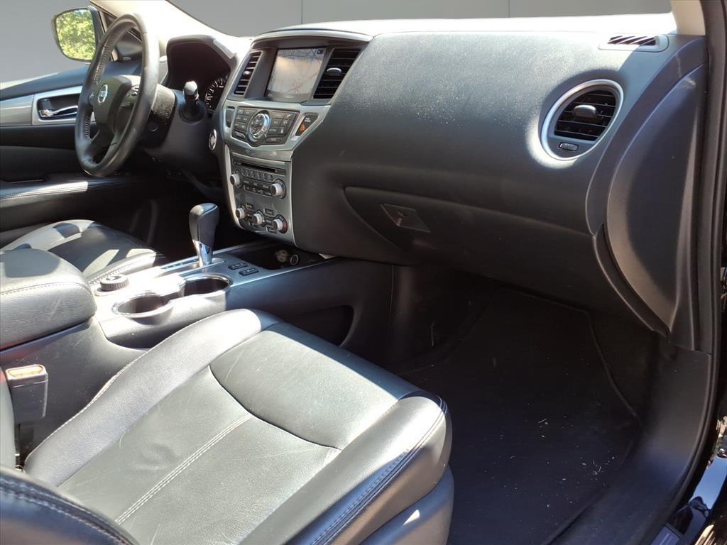 2018 Nissan Pathfinder SL