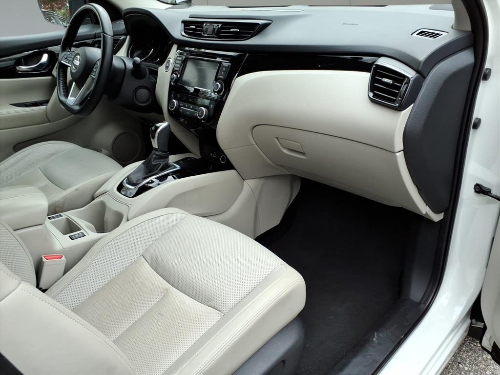 2022 Nissan Rogue Sport SL 2022 Nissan Rogue Sport SL