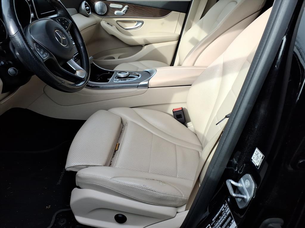 2019 Mercedes-Benz GLC GLC 300 4MATIC 2019 Mercedes-Benz GLC GLC 300 4MATIC