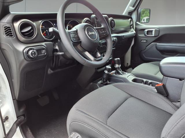 2023 Jeep Gladiator Freedom