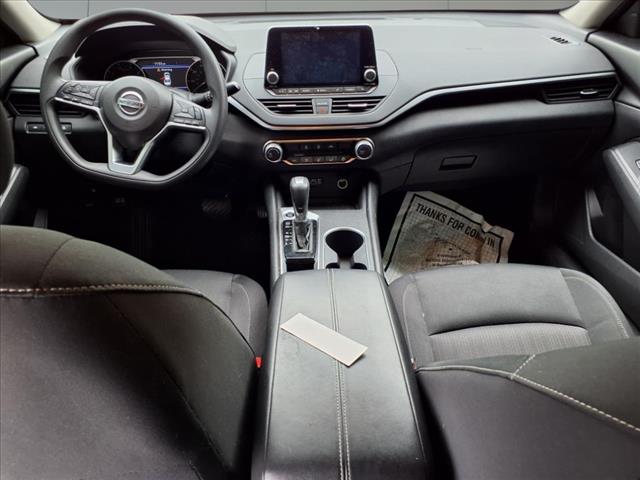 2022 Nissan Altima 2.5 SV