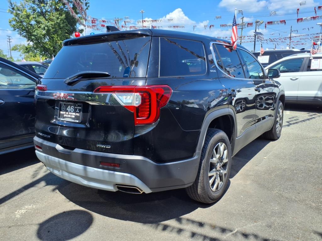 2022 GMC Acadia SLE