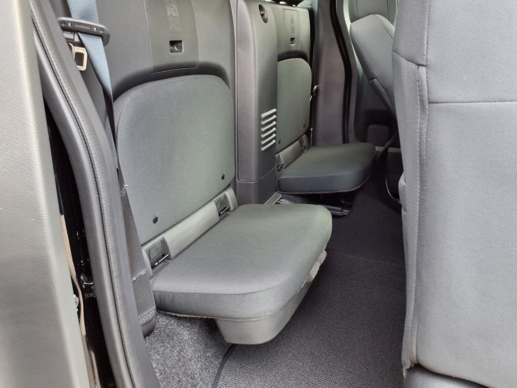 2025 Nissan Frontier S