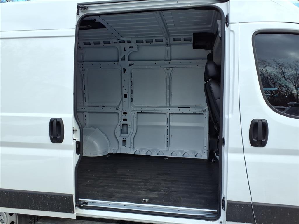 2023 RAM ProMaster 2500 136 WB