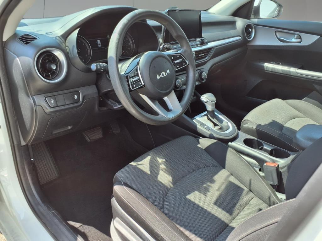 2022 Kia Forte FE