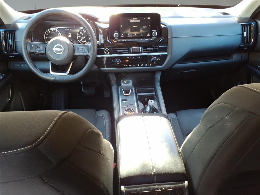 2022 Nissan Pathfinder SV 2022 Nissan Pathfinder SV