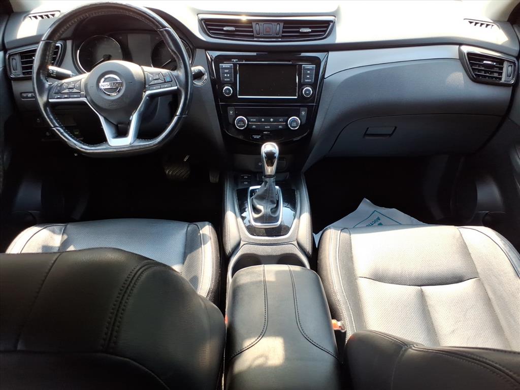 2020 Nissan Rogue Sport SL