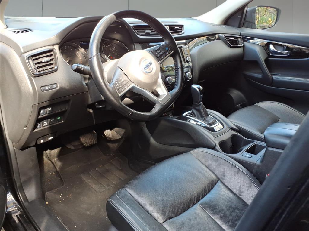 2022 Nissan Rogue Sport SL