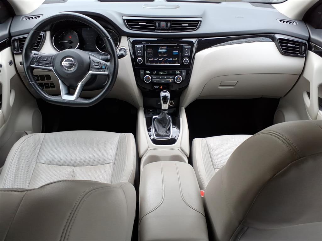 2022 Nissan Rogue Sport SL