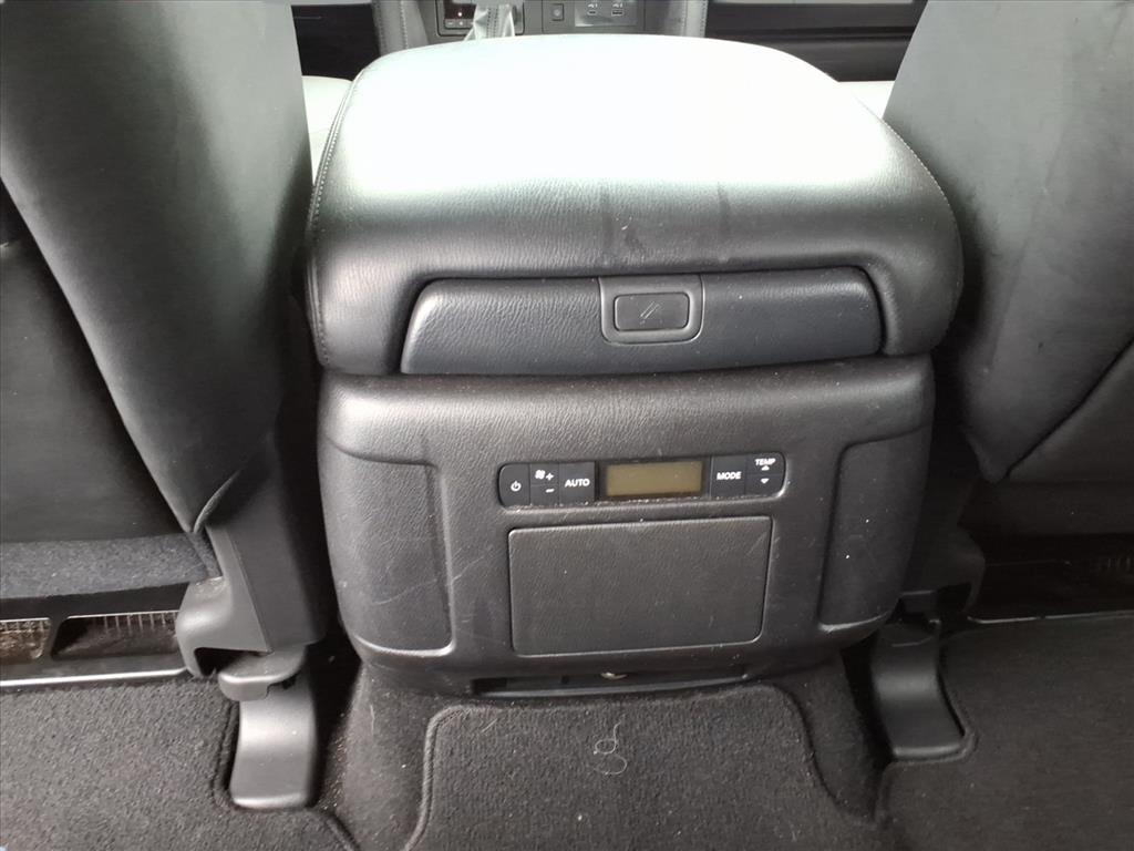 2024 Nissan Armada SV 2024 Nissan Armada SV