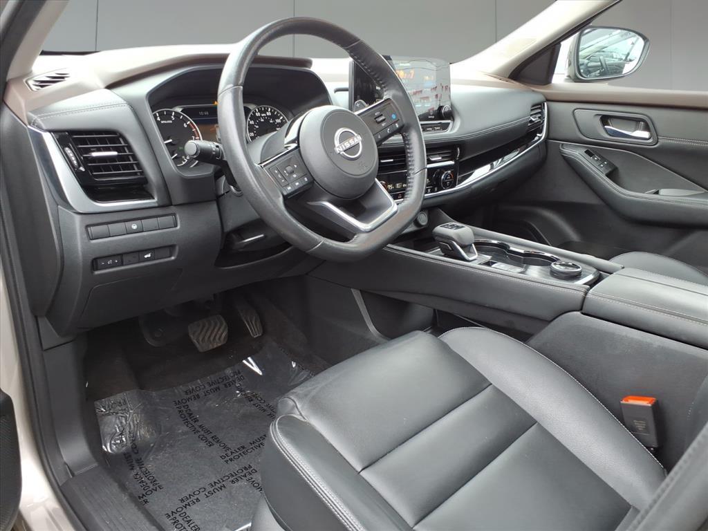 2022 Nissan Rogue SL