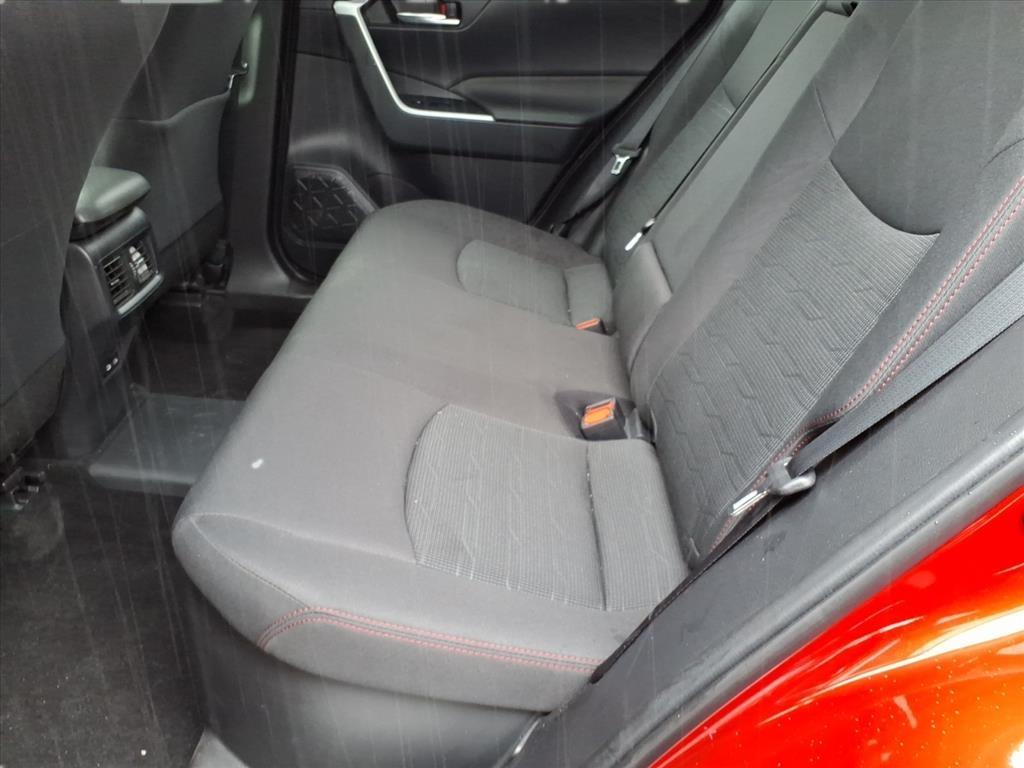 2024 Toyota RAV4 Prime SE