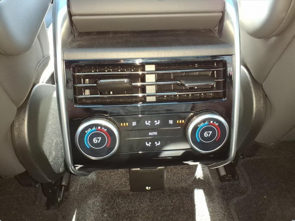 2024 Land Rover Range Rover P400 SE