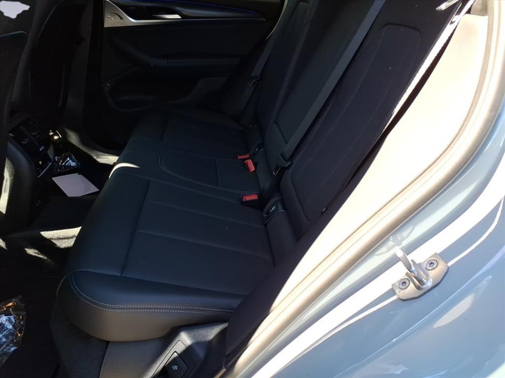 2023 BMW X3 xDrive30i 2023 BMW X3 xDrive30i