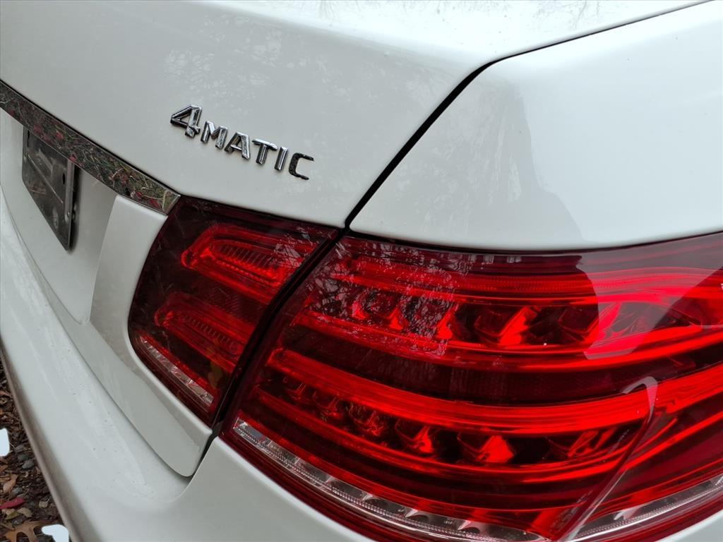 2014 Mercedes-Benz E-Class E 350 Luxury 4MATIC 2014 Mercedes-Benz E-Class E 350 Luxury 4MATIC