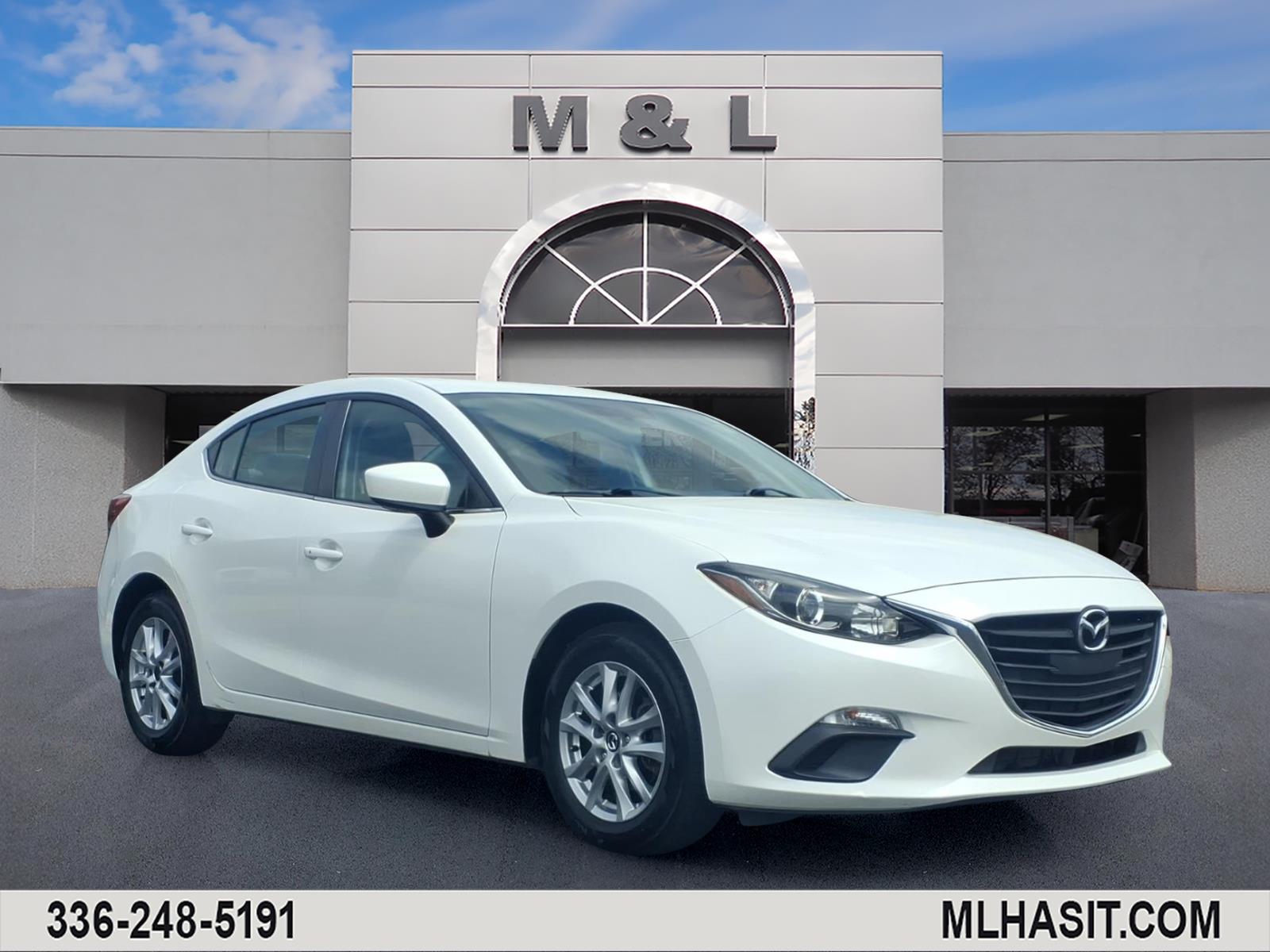 Snowflake White Pearl Mica 2014 Mazda MAZDA3 i Grand Touring Sedan Front-Wheel Drive 6-Speed Automatic